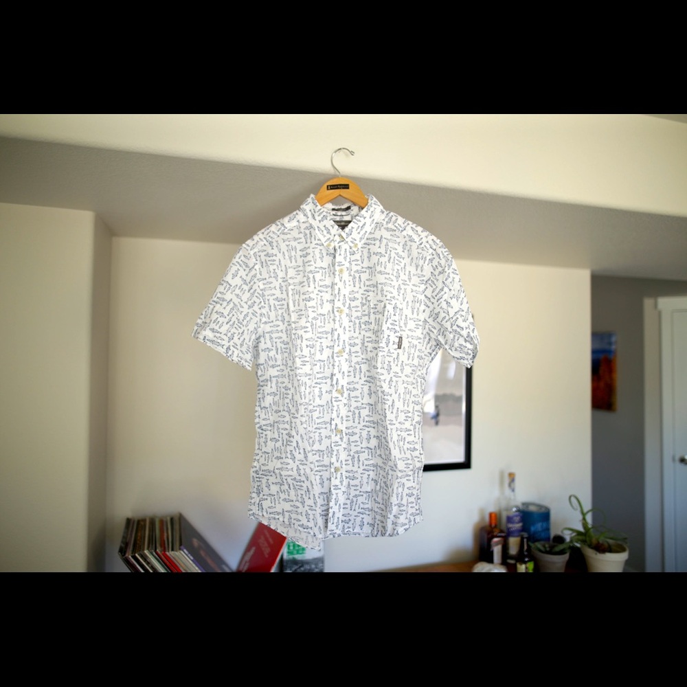 New Eddie Bauer Button Down